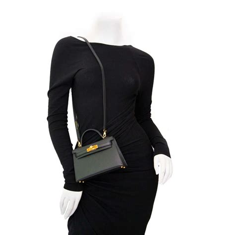 hermes mini kelly ii black|hermes kelly mini ii size.